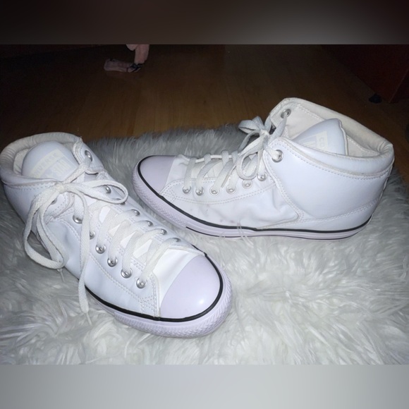 Men’s all white leather high top converse/chuck taylors size 10 - Picture 4 of 4